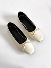 Load image into Gallery viewer, The Tali Shoes Cream
