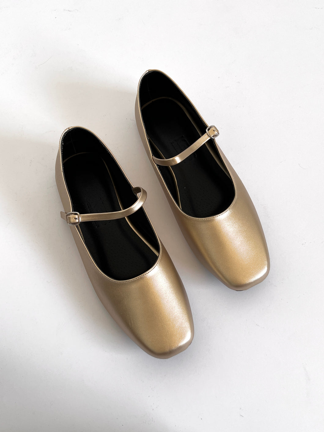 The Mia Shoes Gold