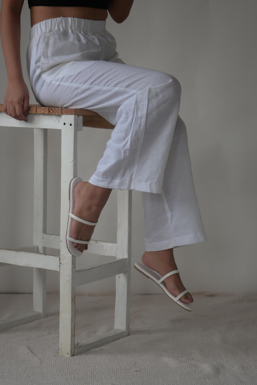 The Lani Flats White - KEES COLLECTION