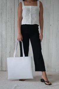 The Haya Tote White - KEES COLLECTION