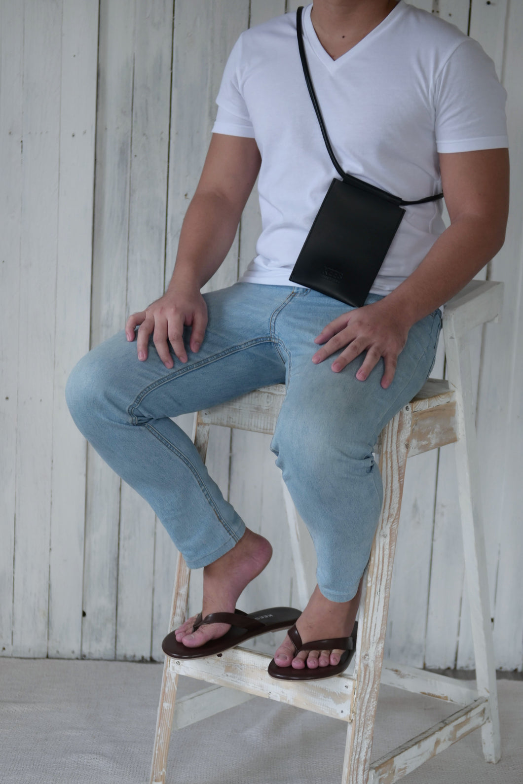 The Sim Phone Sling Black - KEES COLLECTION