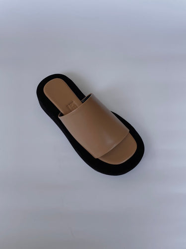 The Malta Sandal Camel - KEES COLLECTION
