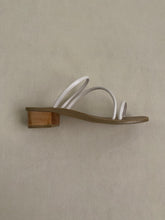 Load image into Gallery viewer, The Zora Heels White - KEES COLLECTION
