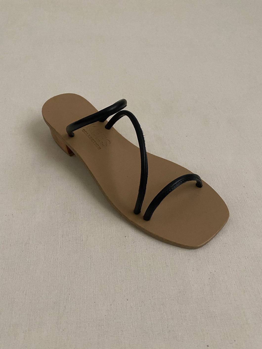 The Zora Heels Black - KEES COLLECTION